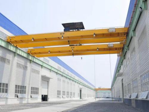山西太原欧式双梁航车行吊厂家QD型双梁桥式行车
