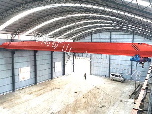 如何根据厂房条件选择合适的桥式行吊