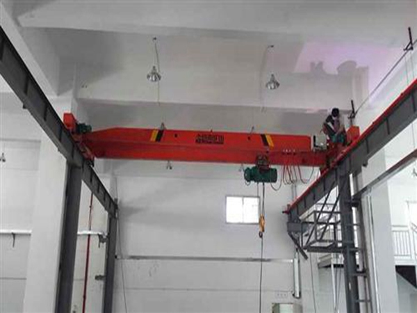 云南大理10吨单梁行车厂家 品质造就成功